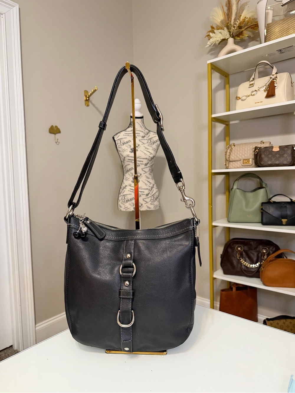 Y2K Coach Chelsea hobo bag in black leather, model #F14018.